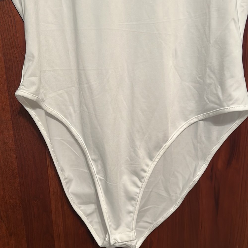 Bodysuit - Picture 3 of 4